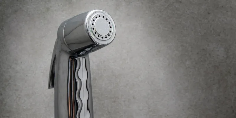 Asiento de bidet electrónico